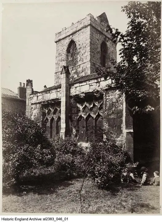 Photo de Église de la Sainte Trinité - Historic England / Historic England Archive