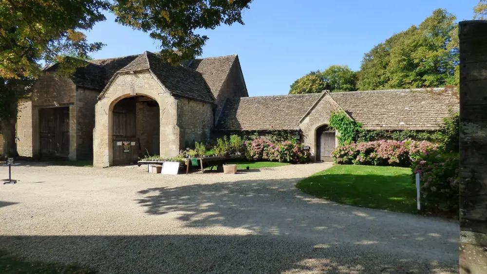 Photo de Grange au grand manoir de Chalfield - Historic England
