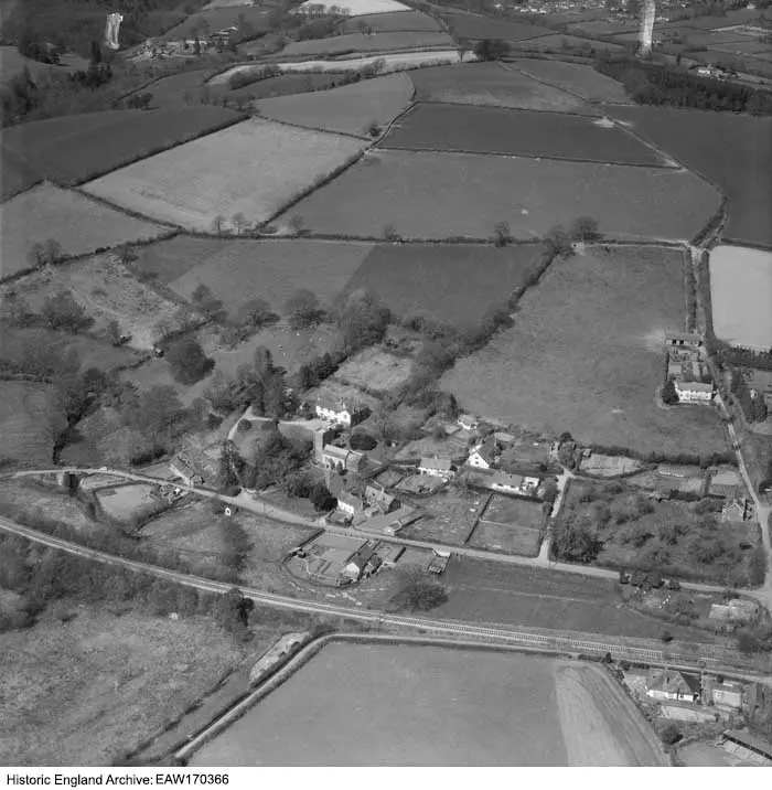 Photo de Église de St Nicholas - Historic England / Historic England Archive