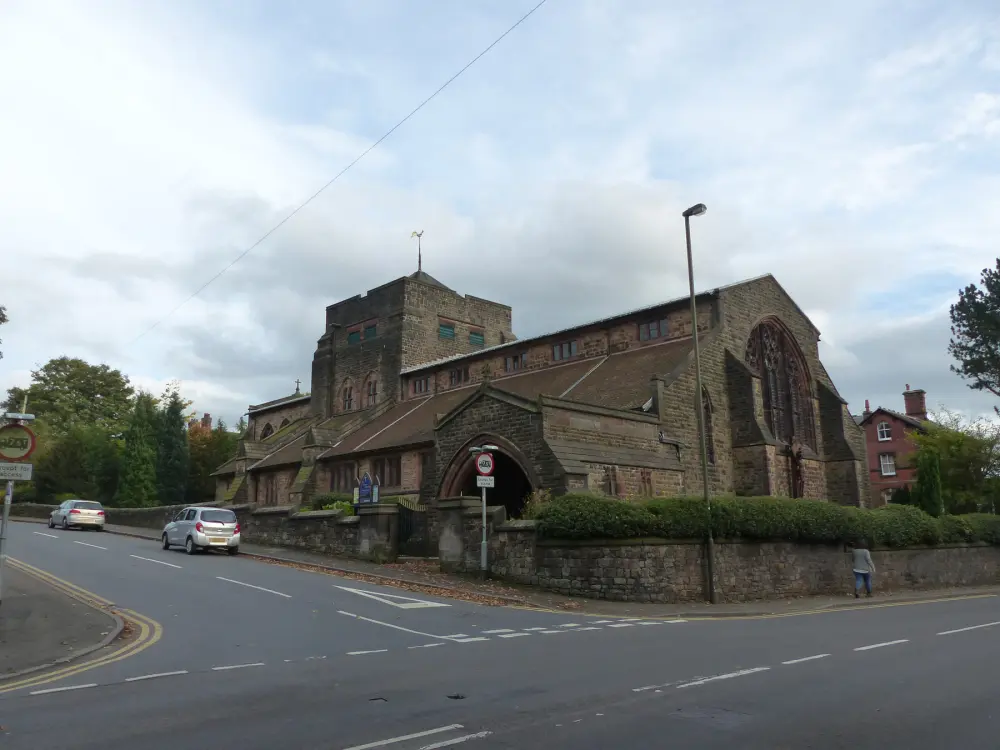 Photo de Église paroissiale de tous les saints - Historic England / David Dunford