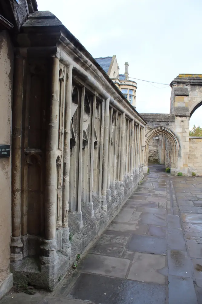 Photo de Petit cloître - Historic England