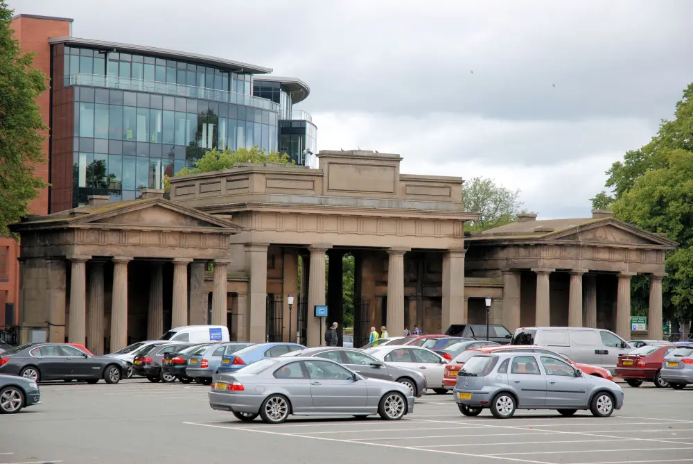 Photo de Propylaea - Historic England