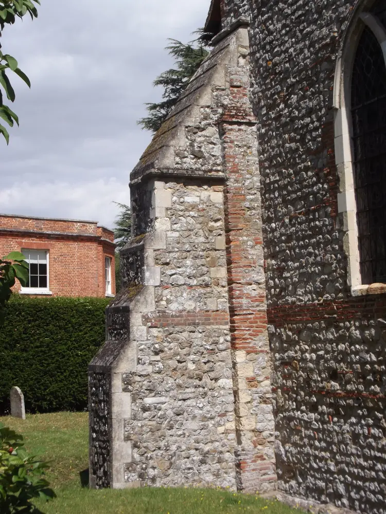 Photo de Église de St Michael et tous les anges - Historic England / Clive  Nason