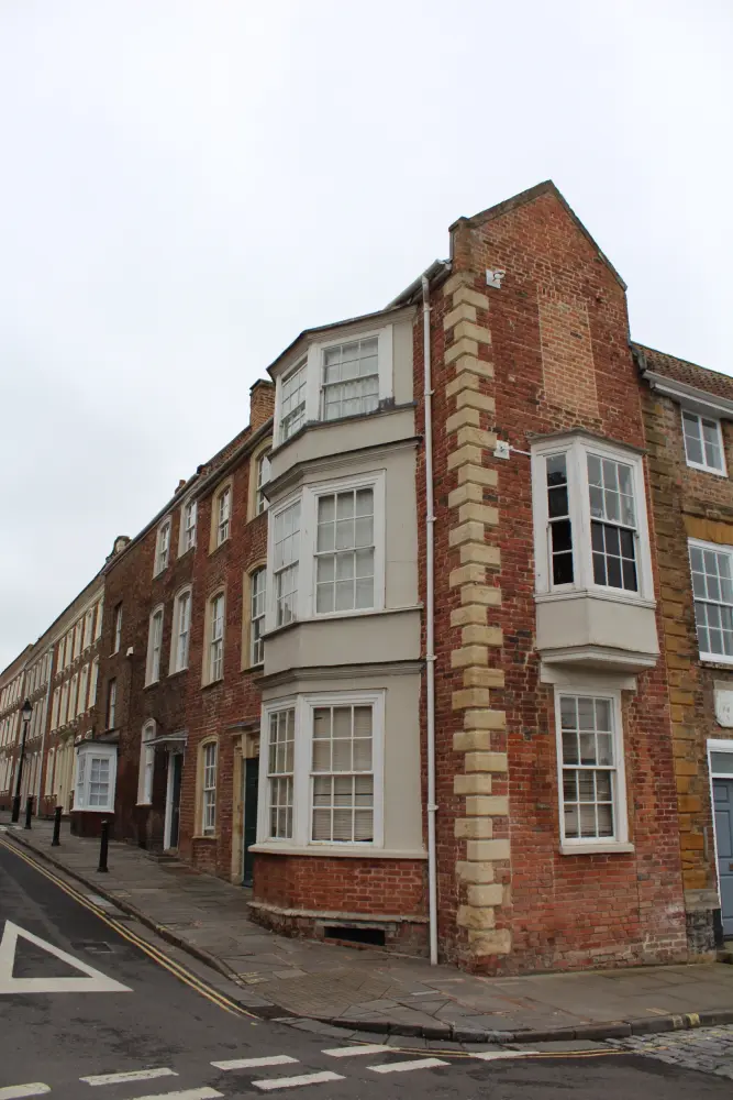 Foto di 2, Castle Street - Historic England