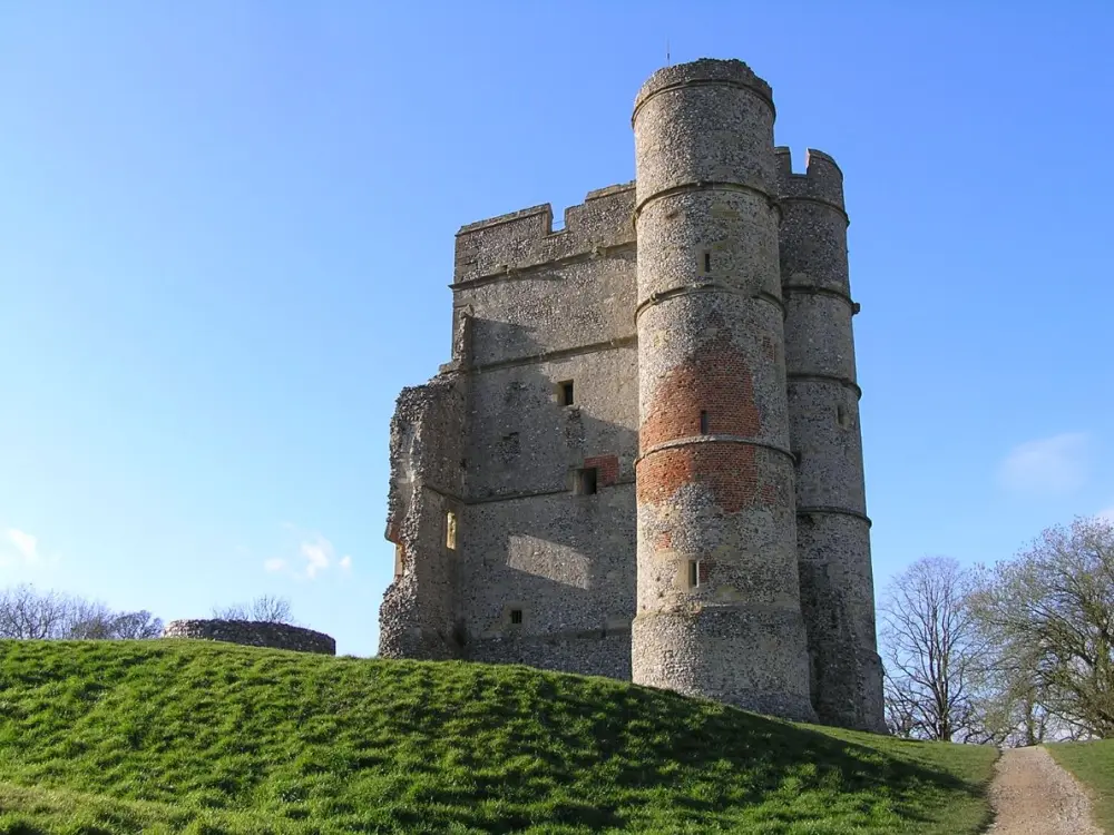 Foto de Castillo de Donnington - Historic England / Paul Adams