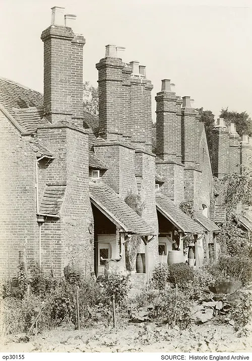 Photo de Hospices wyatts - Historic England / Historic England Archive