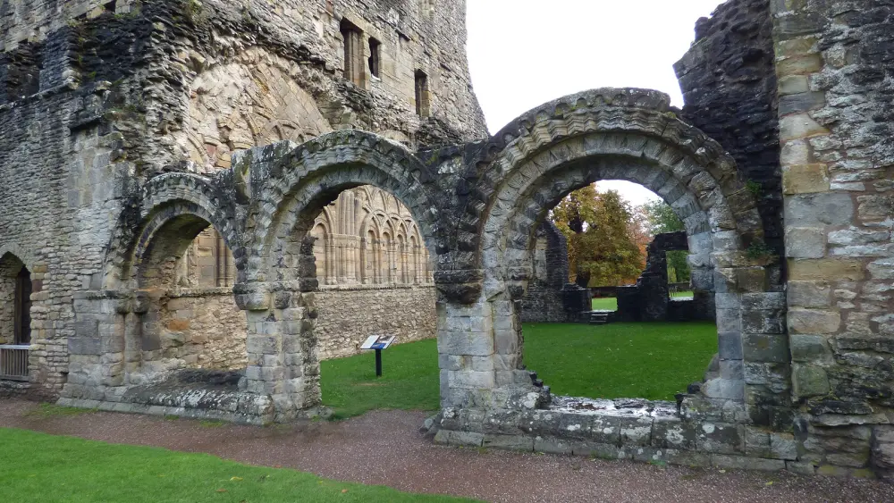 Photo de Prieuré de Saint-Milburga (ruines) - Historic England