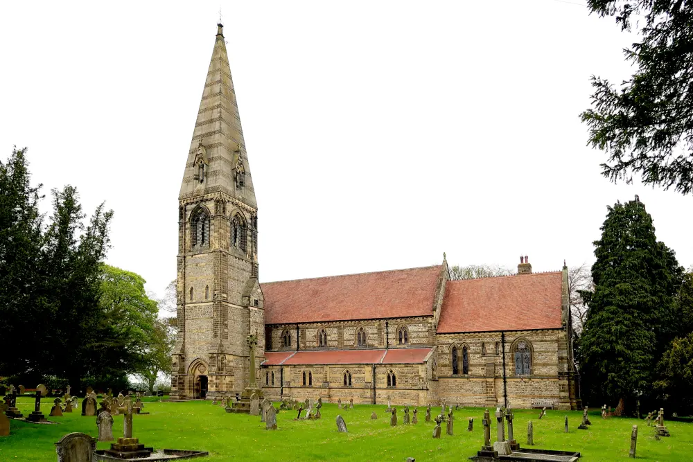 Photo de Église de St James - Historic England