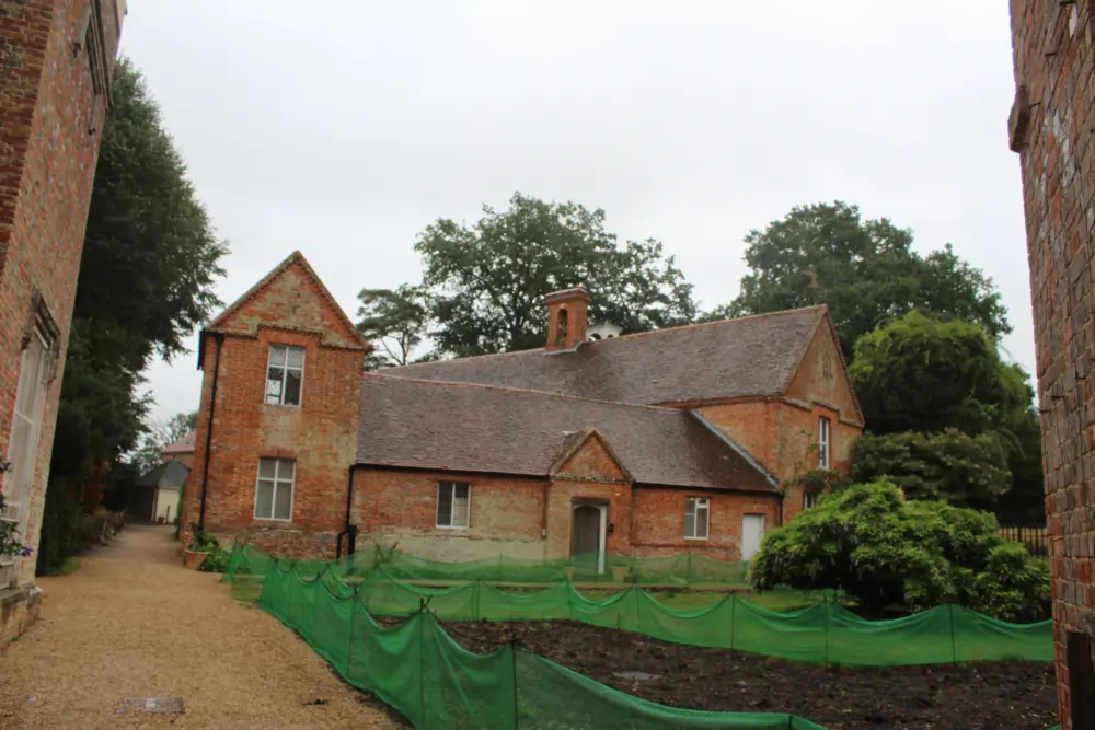 Photo de Vieux bloc stable - Historic England