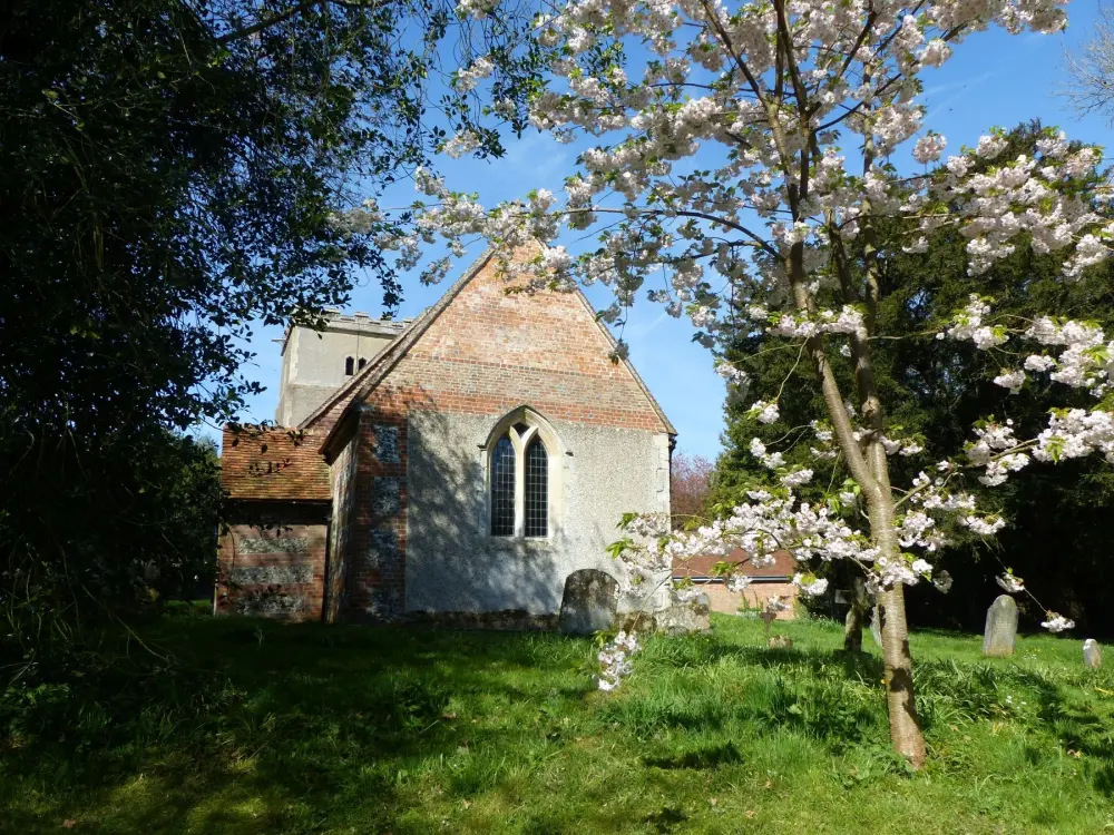 Foto de Iglesia de todos los santos - Historic England