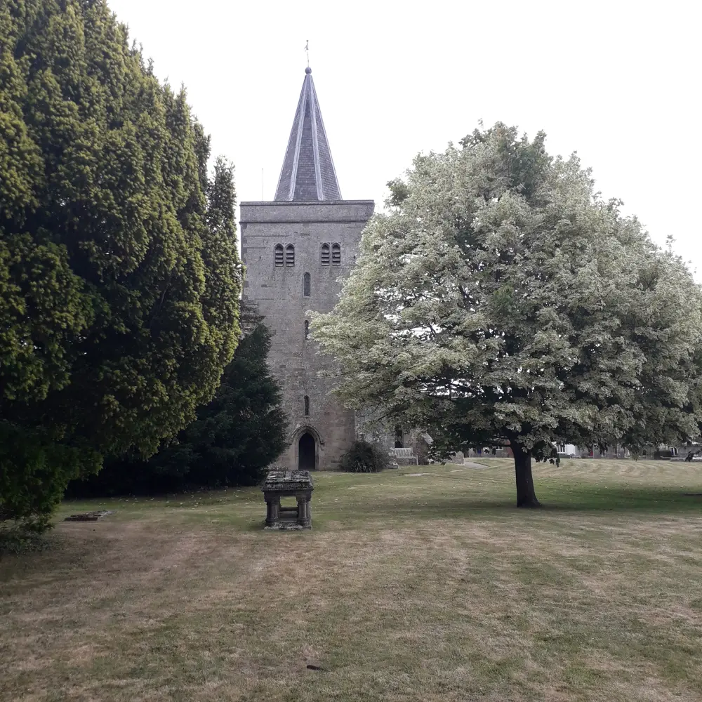 Foto de Iglesia de la Santa Cruz - Historic England / Carrie Cowan