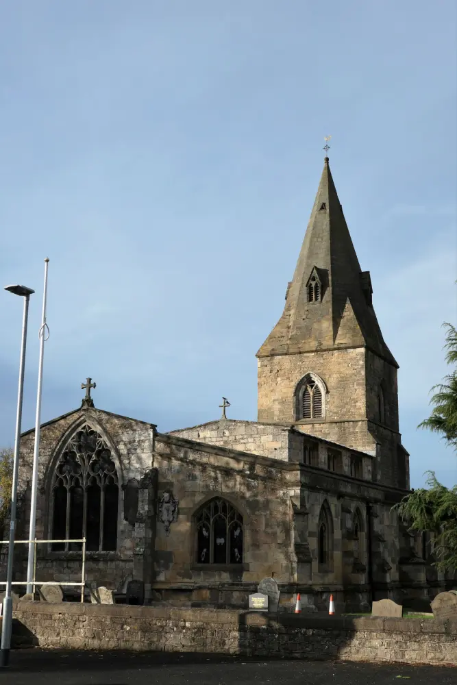 Foto de Iglesia de todos los santos - Historic England