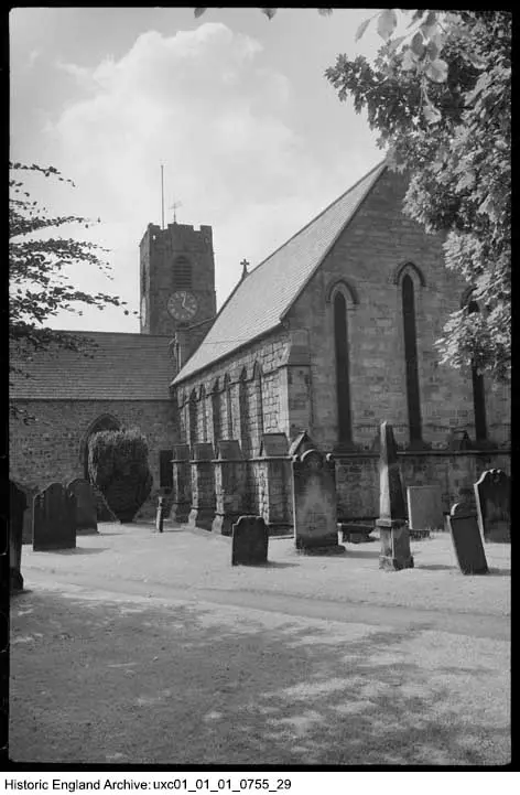 Foto de Iglesia de San Andrés - Historic England / Historic England Archive