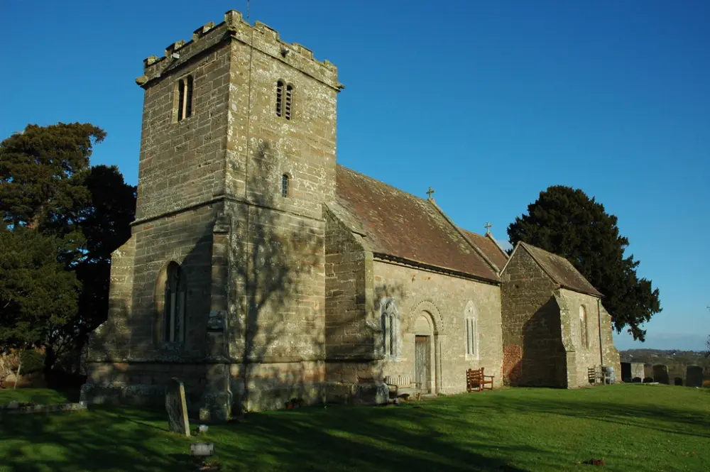 Foto de Iglesia de San Juan Evangelista - Historic England