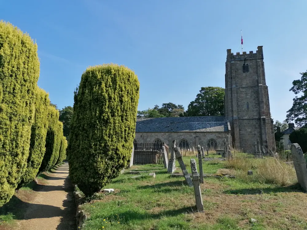 Foto von Kirche von St. Michael - Historic England