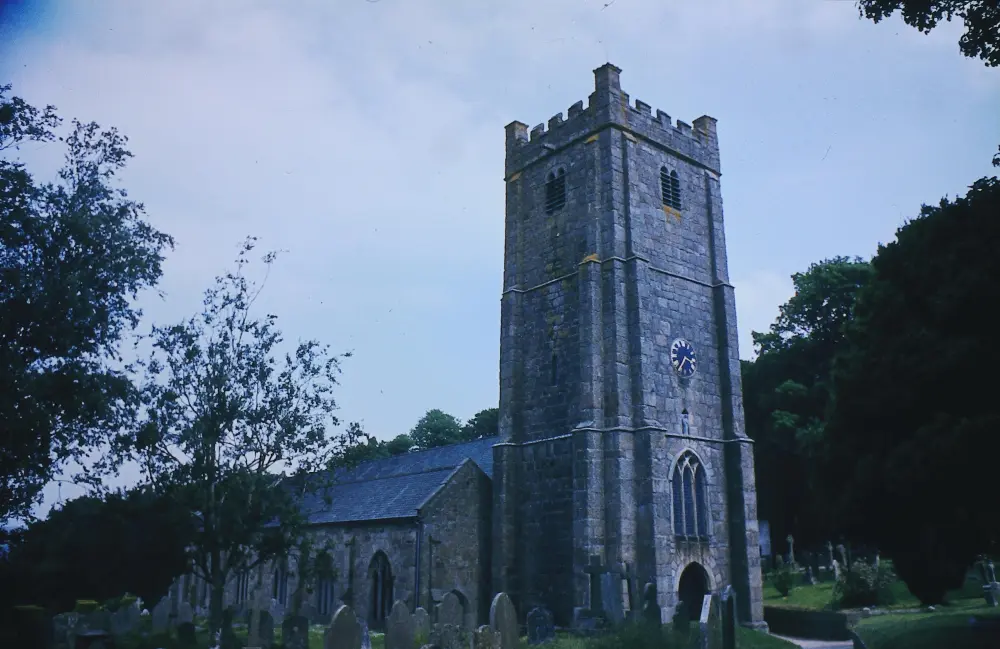 Foto von Kirche von St. Michael - Historic England