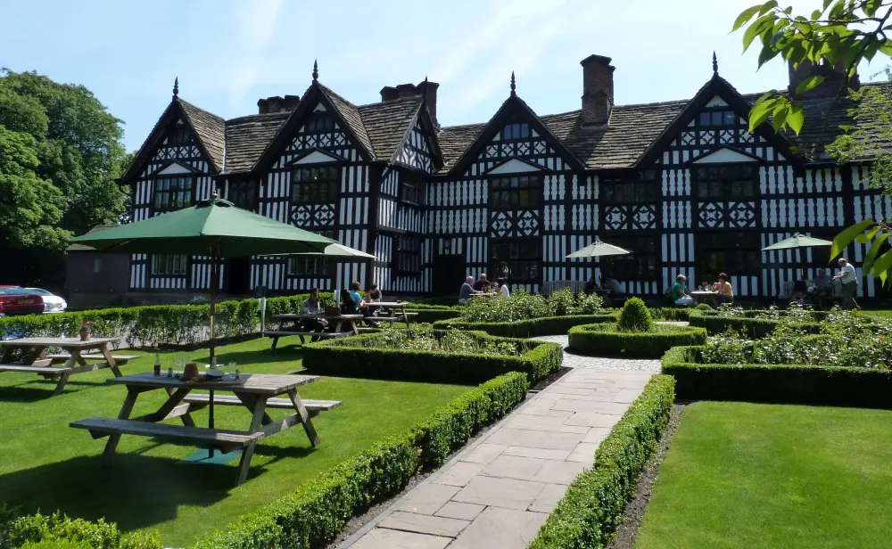 Photo de Old Hall Hotel - Historic England