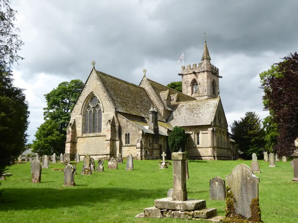 Foto de Iglesia de San Lorenzo - Historic England