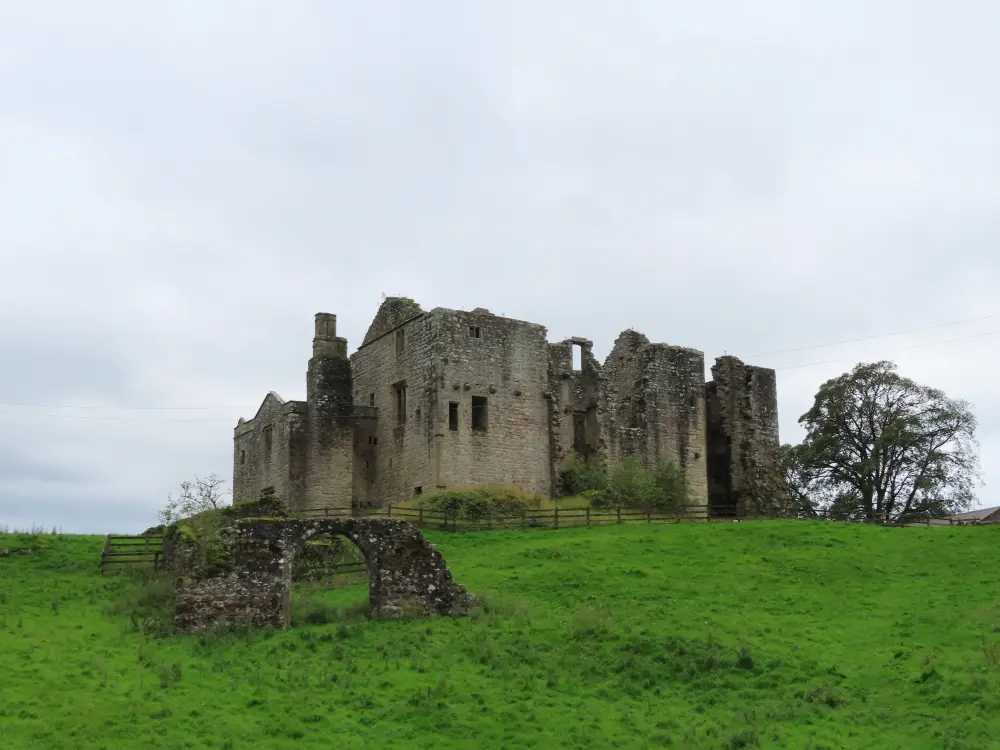 Photo de Tour Barden - Historic England