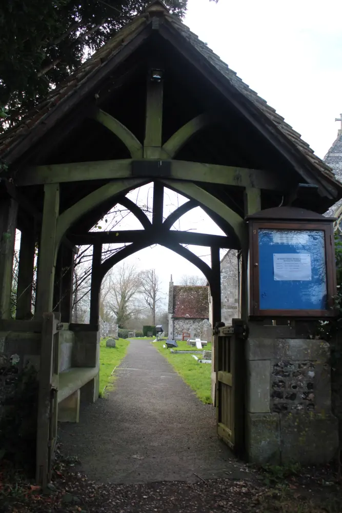 Foto de Iglesia de todos los santos - Historic England / David Lovell