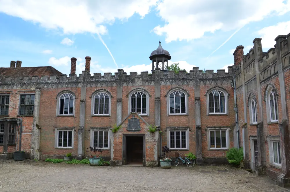 Foto de Nether Winchendon House - Historic England / Brian Mawdsley