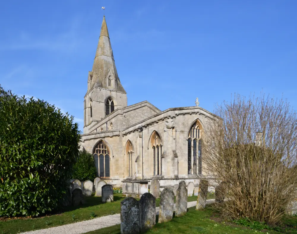 Photo de Église de St John - Historic England
