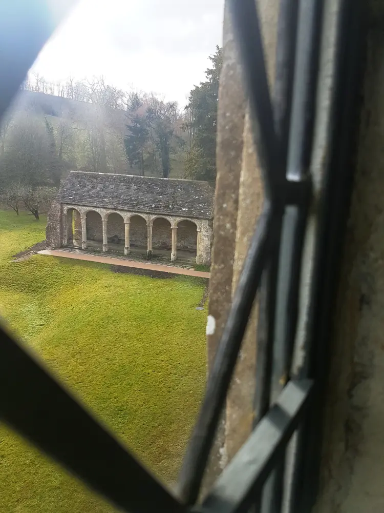 Photo de Ambulatoire à 20 mètres au sud-ouest de Horton Court - Historic England