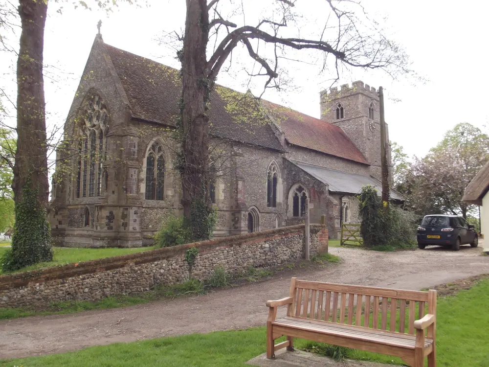 Foto de Iglesia de San Miguel - Historic England