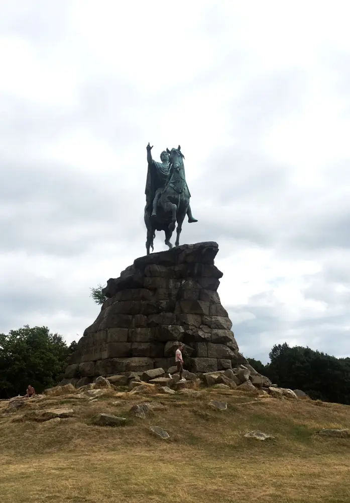 Photo de Statue de George III - Historic England