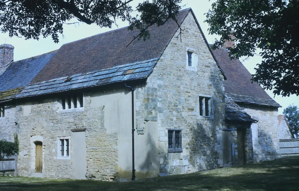Photo de Fiddleford Mill House - Historic England