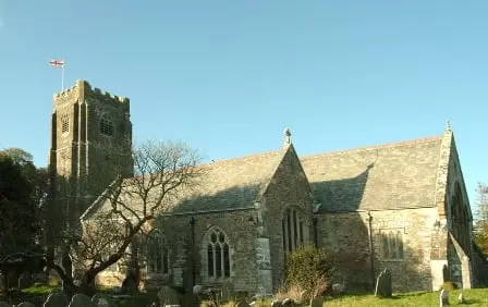 Foto de Iglesia de la Santa Cruz - Historic England