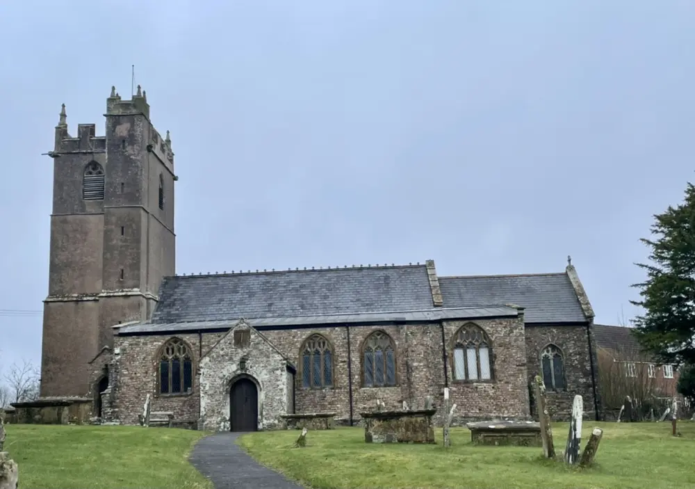 Foto de Iglesia parroquial de St Andrew - Historic England