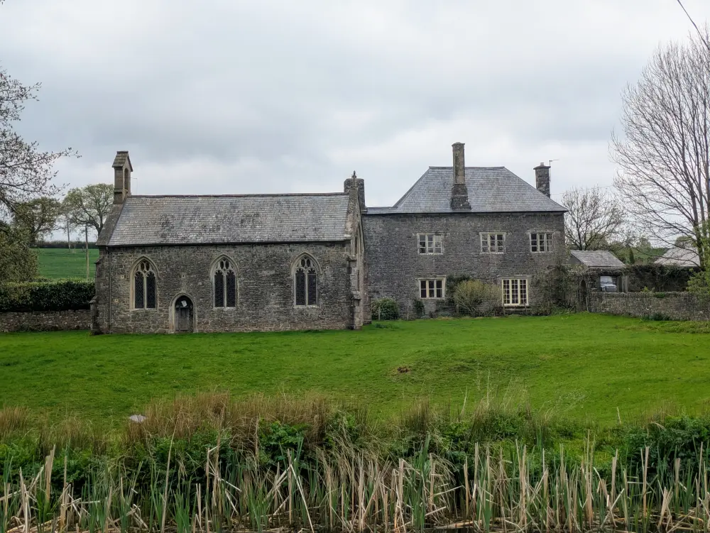 Foto de Capilla de Ayshford - Historic England