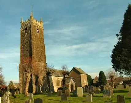 Foto di Chiesa di San Maria - Historic England
