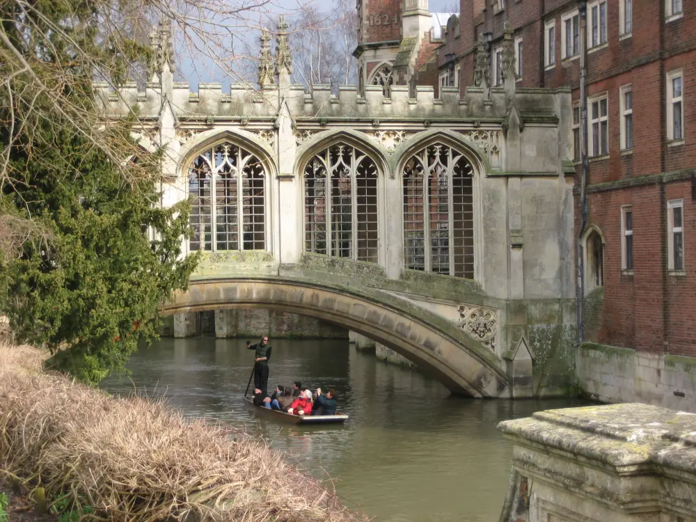 Foto de St John's College, nuevo puente - Historic England