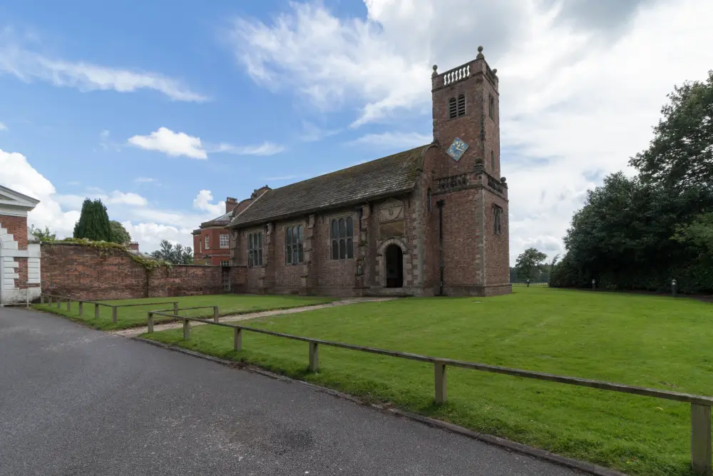 Photo de Église de St Peter (à Tabley House) - Historic England