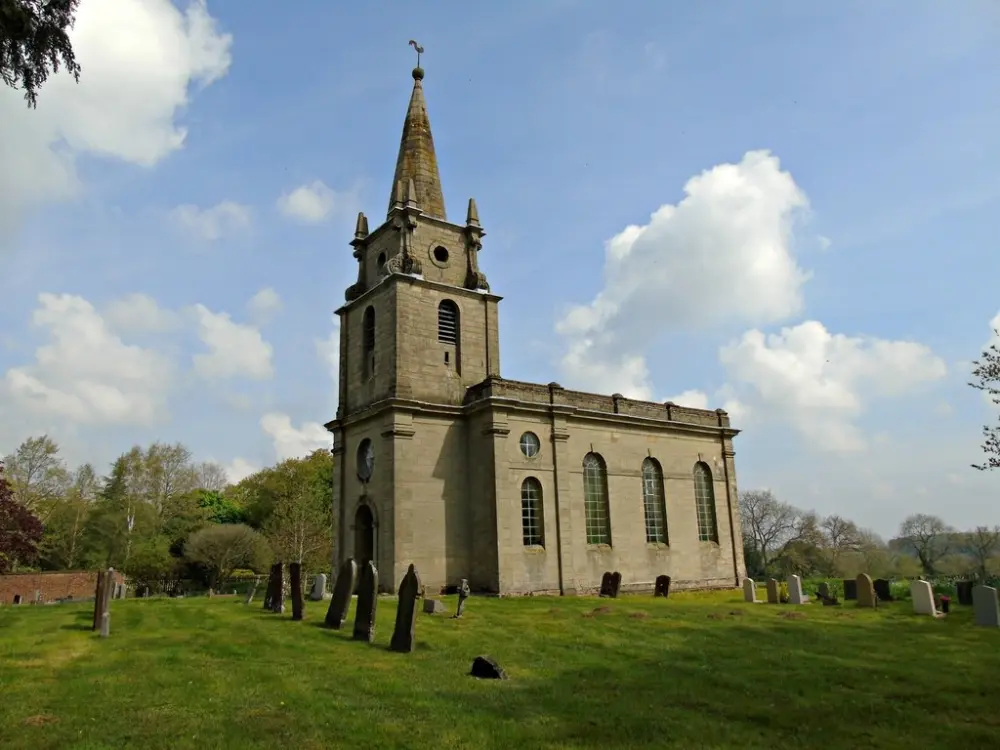 Foto de Iglesia de San Juan Bautista - Historic England