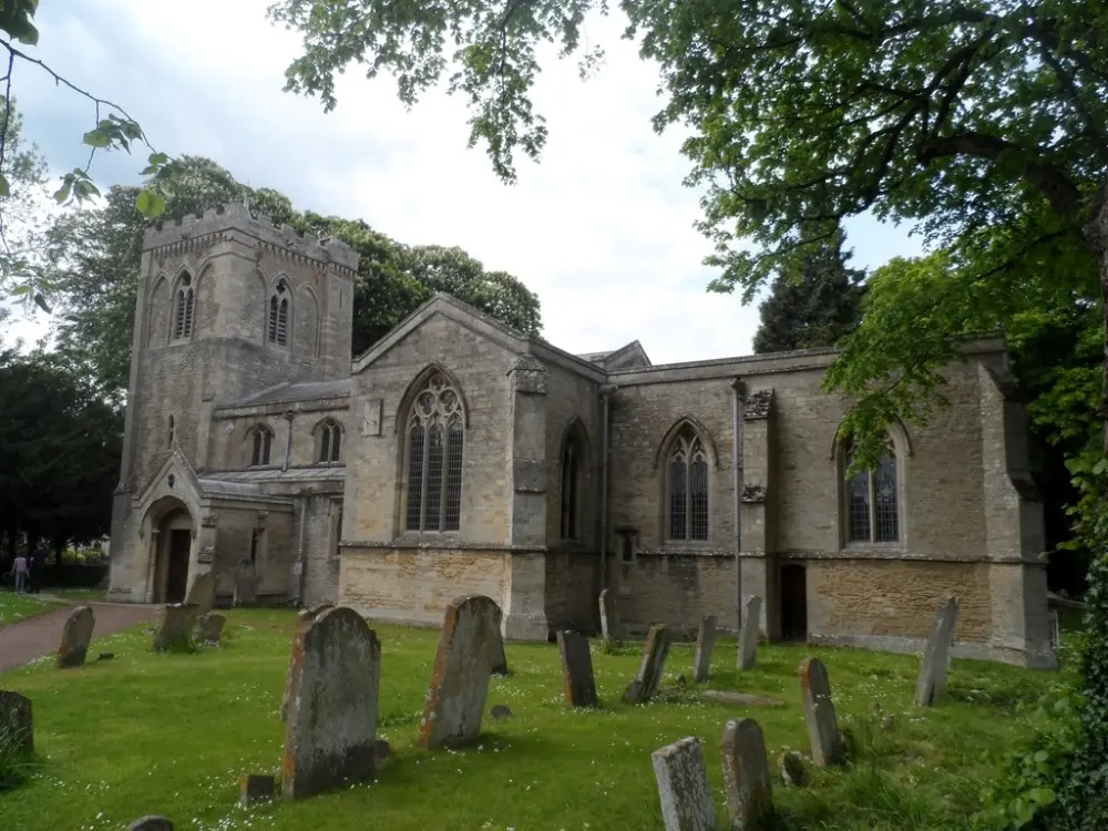 Foto de Iglesia parroquial de St Andrew - Historic England
