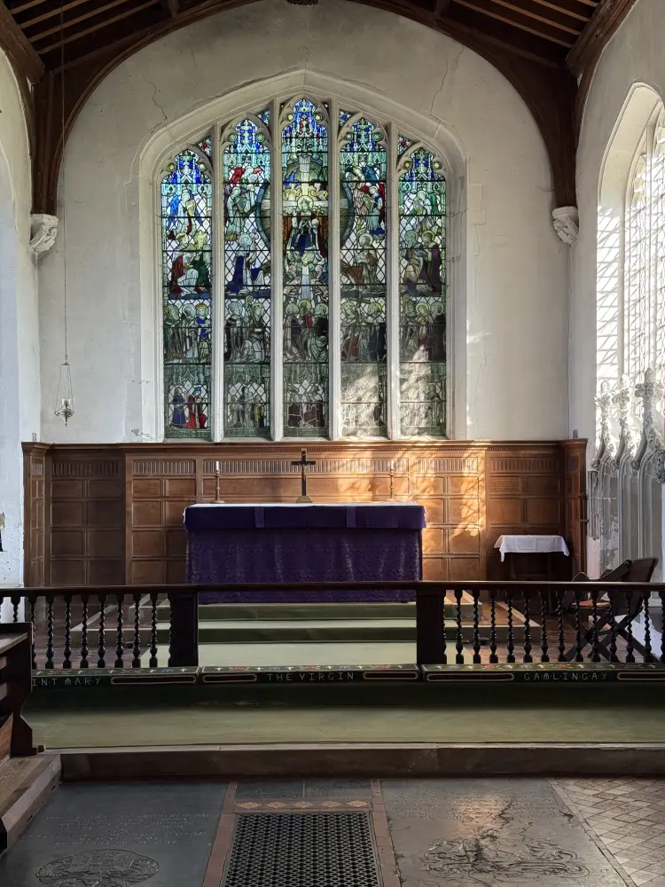 Foto de Iglesia de Santa María la Virgen - Historic England