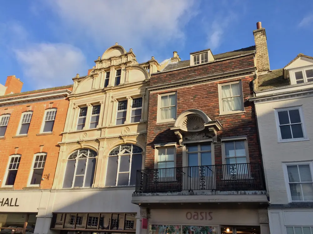 Foto di 5, Market Hill - Historic England