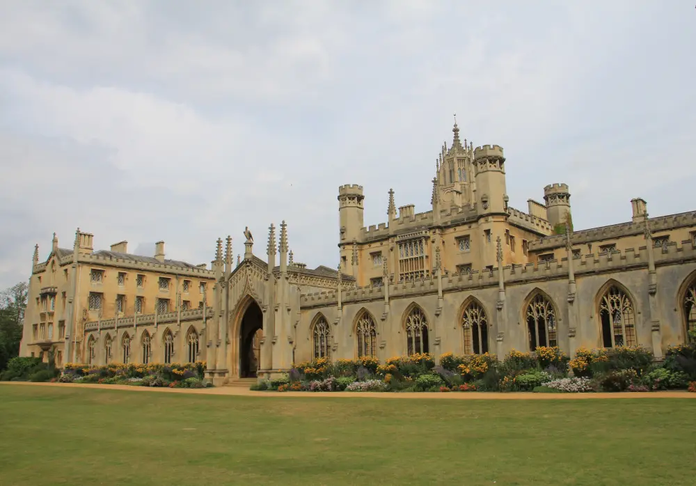 Photo de St John's College, Nouvelle cour - Historic England