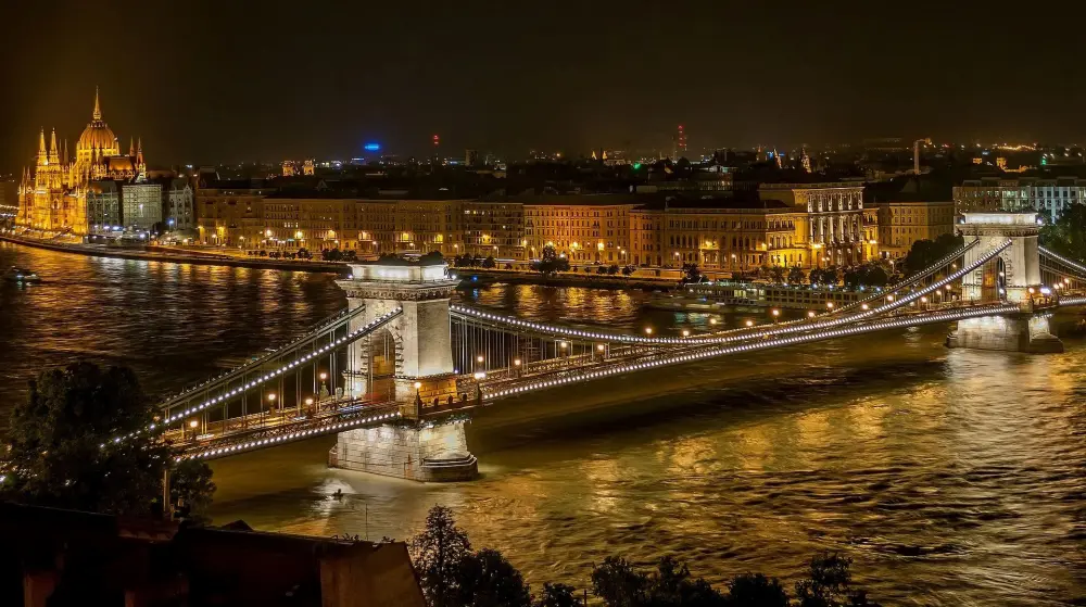 Foto von Marlow Bridge - Historic England