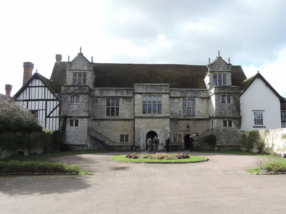 Foto de El palacio del arzobispo - Historic England / Charles Watson