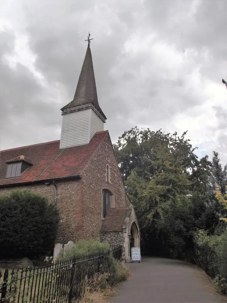 Foto de Iglesia de San Martín - Historic England / Clive  Nason
