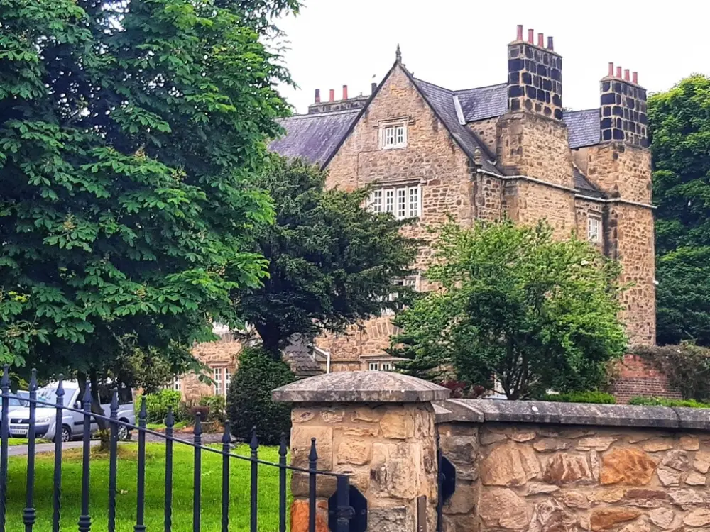 Foto de Casa del obispo - Historic England