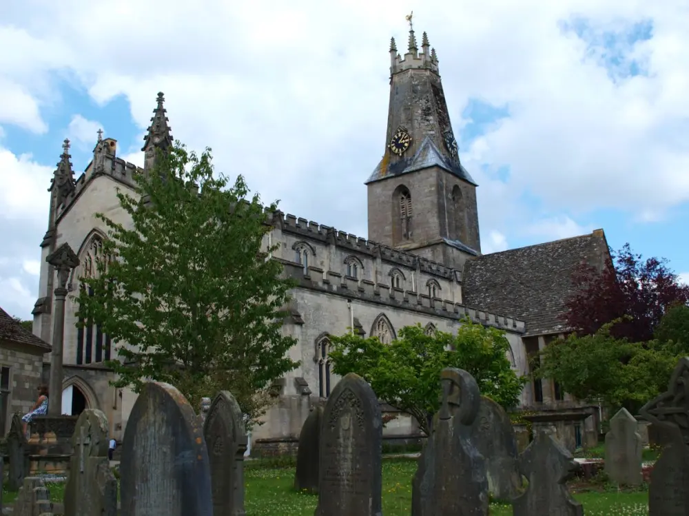 Foto de Iglesia de la Santa Trinidad - Historic England / Paul Adams