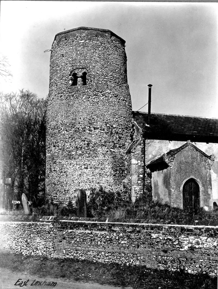 Foto de Iglesia de San Andrés - Historic England