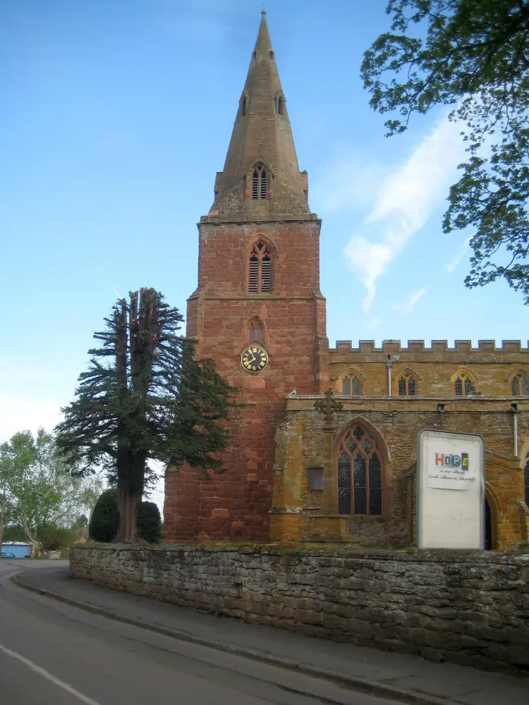 Foto de Iglesia de San Margarita - Historic England