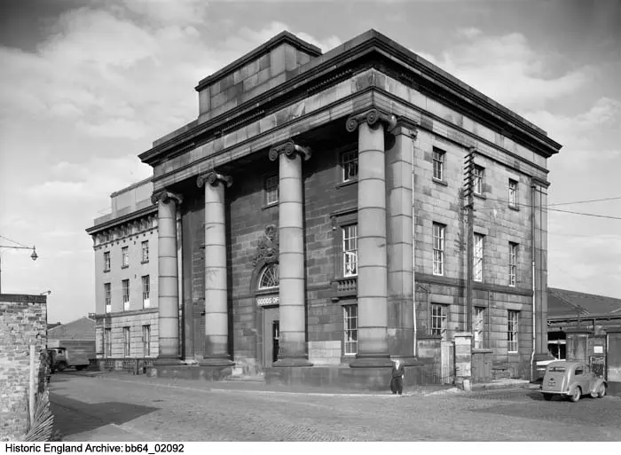 Foto de Curzon Street: el antiguo edificio principal de Birmingham Terminus para el ferrocarril de Londres-Birmingham - Historic England / Historic England Archive