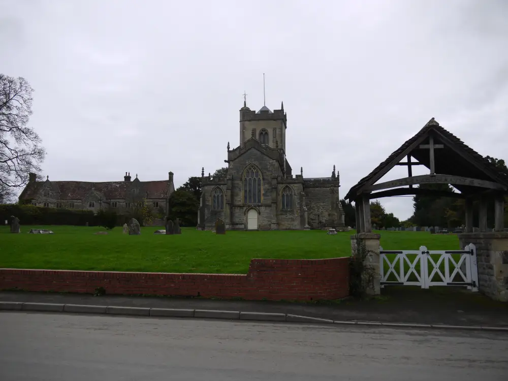 Foto de Iglesia de Santa María Magdalene - Historic England / David Lovell